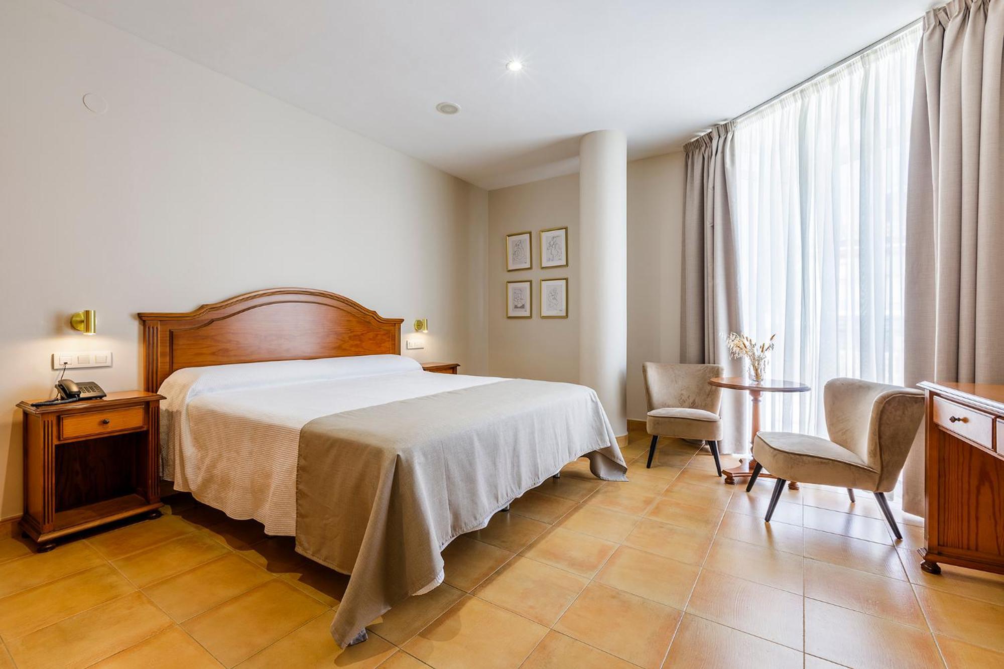 Almijara - Mares 3* La Herradura (Granada)