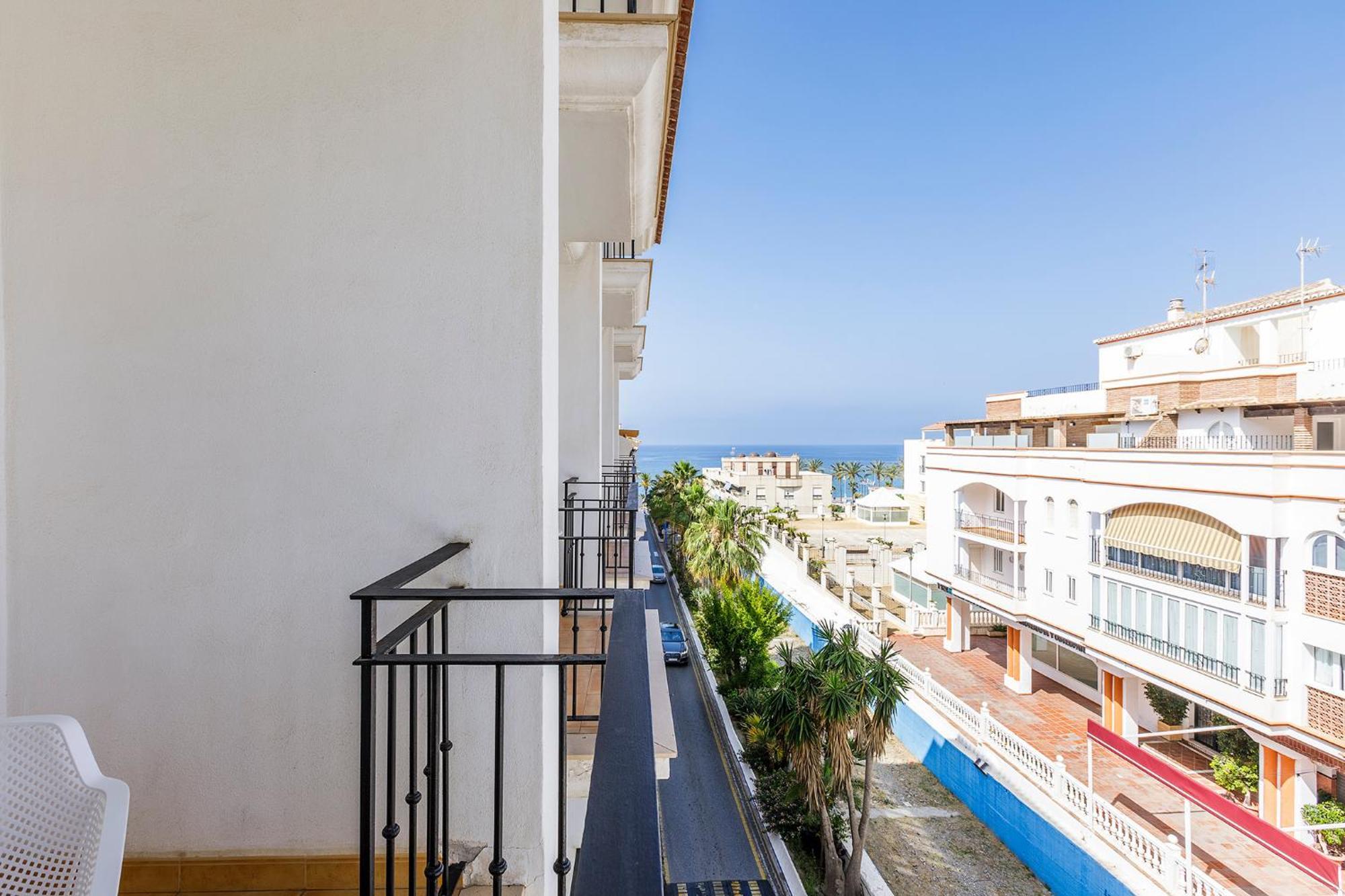 Almijara - Mares Hotel La Herradura (Granada)