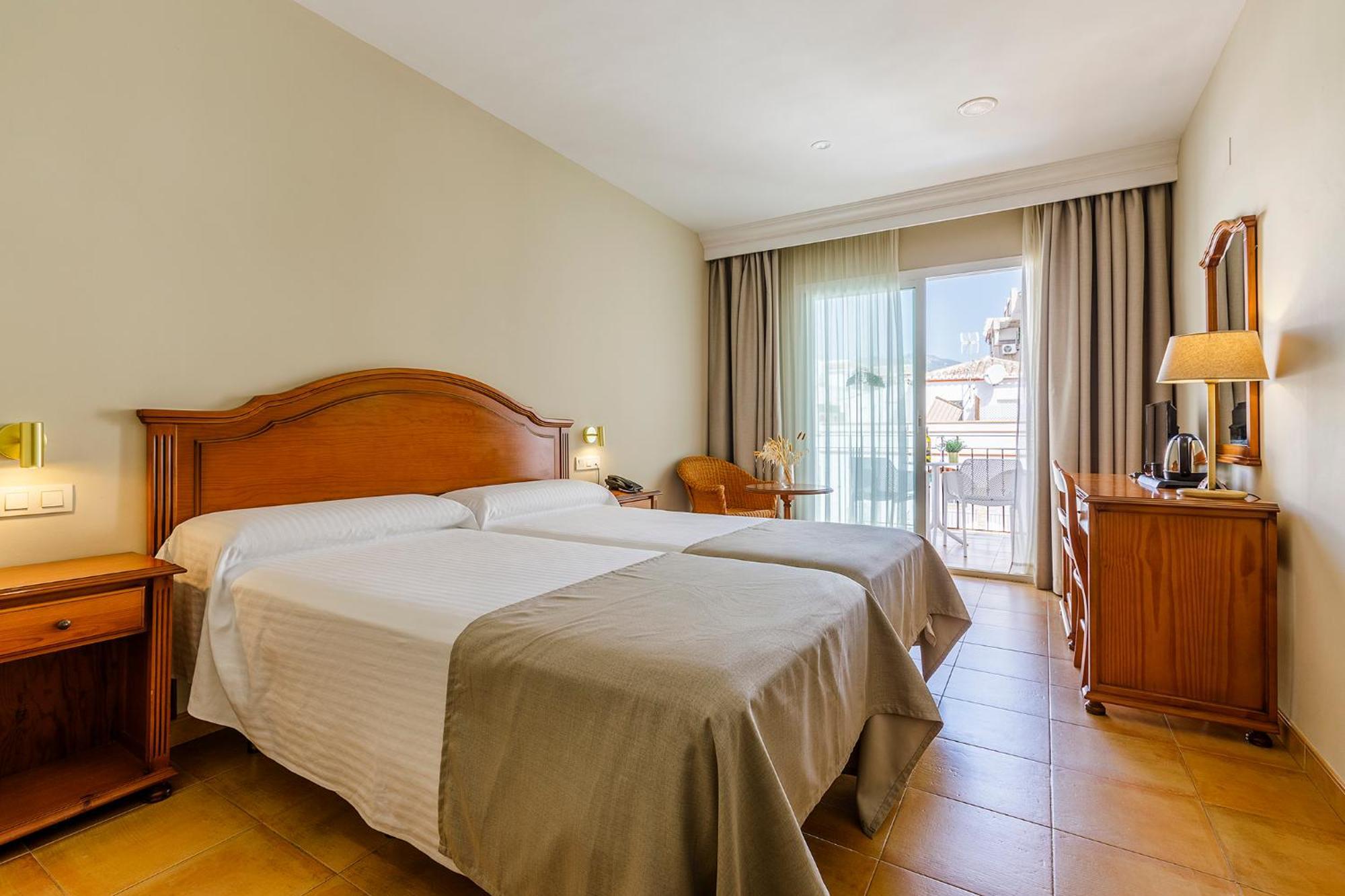 Almijara - Mares 3*